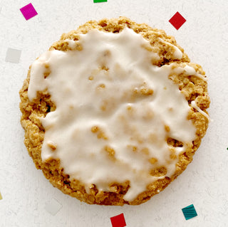 Frosted Oatmeal Cookie (V)